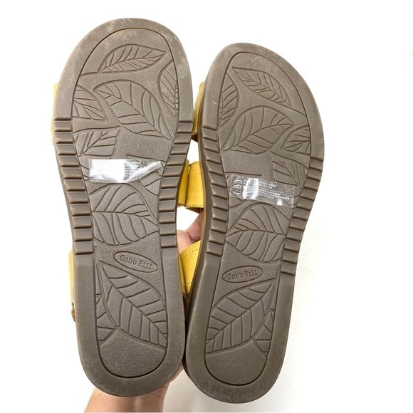 Cobb Hill Zion 2 Piece CJ0966 Yellow Leather Sandals - Picture 6 of 7